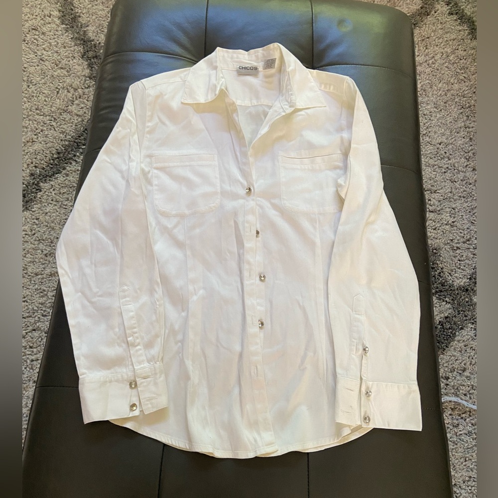 CHICO’S button down shirt for women size 0